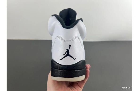 and DD0587-110 Jordan 5 Black